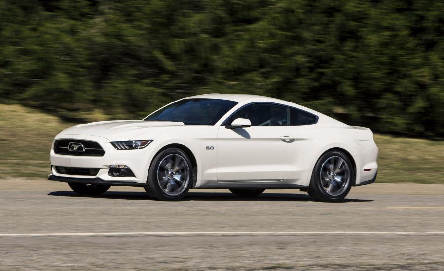  Ford Mustang GT 50th Anniversary Edition 2015 года  (фото 3 из 24)